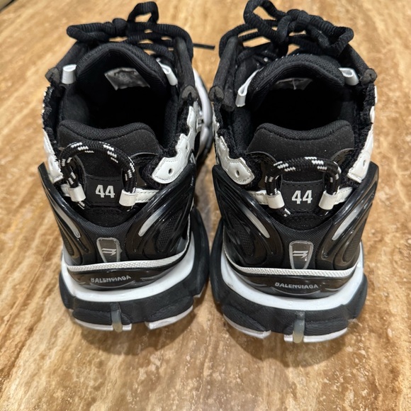 Balenciaga runner Sneakers - Picture 6 of 7